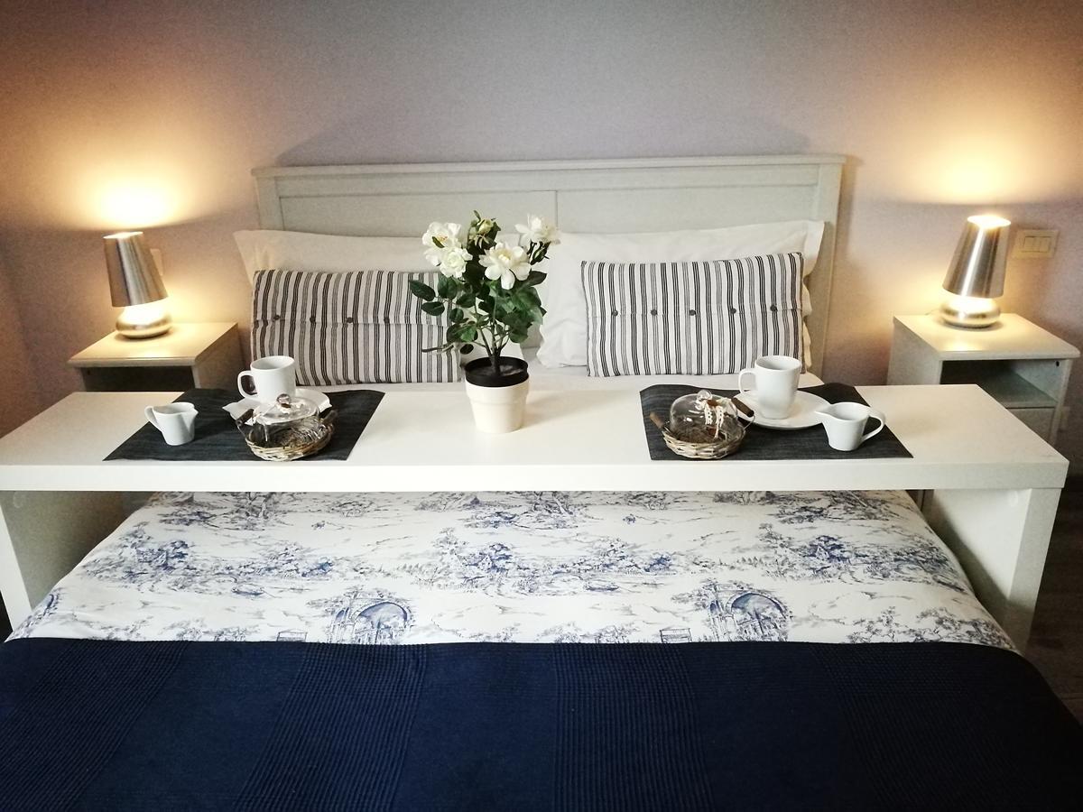 Antica Aria Di Roma Bed and Breakfast Esterno foto