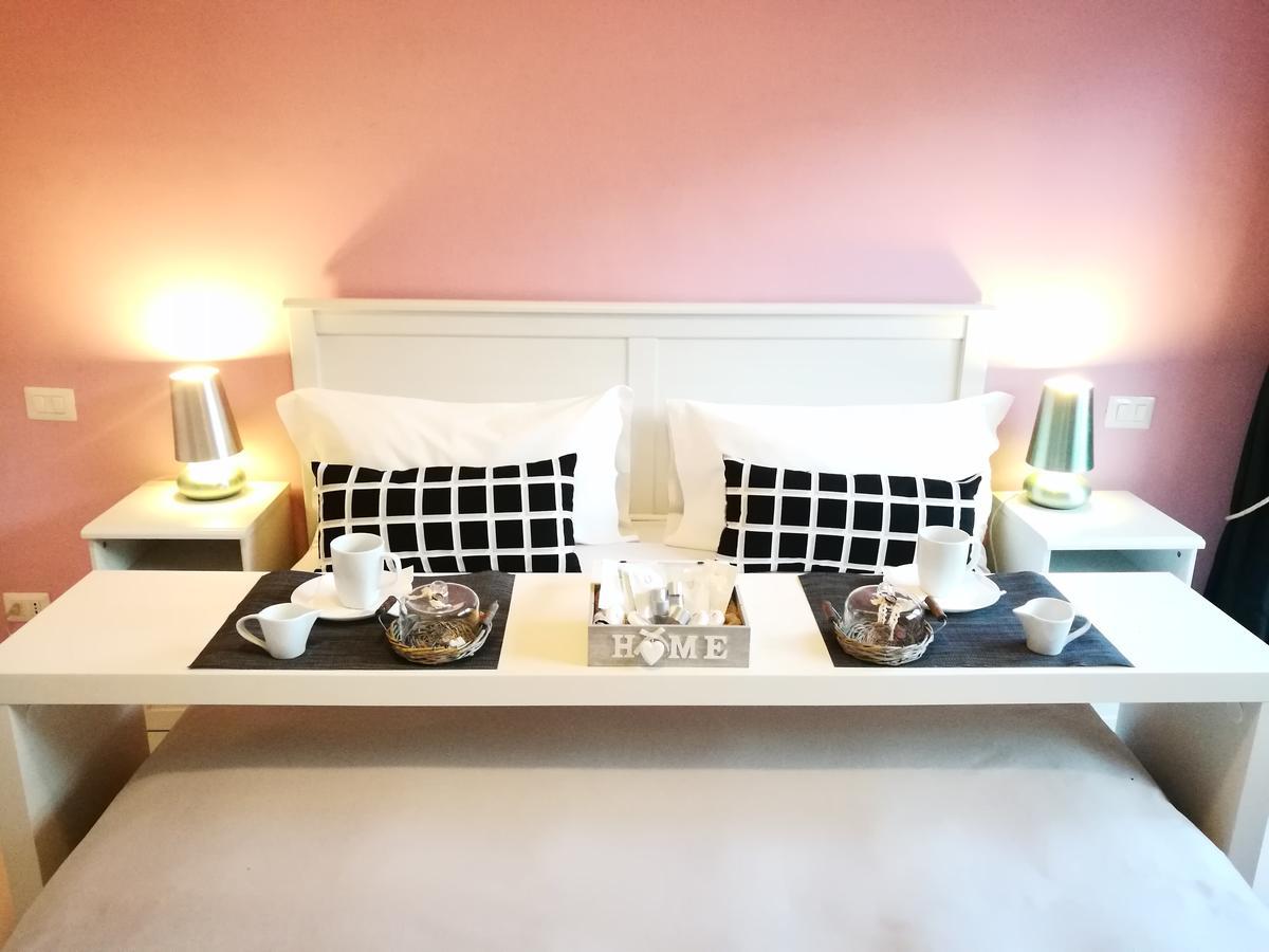 Antica Aria Di Roma Bed and Breakfast Esterno foto